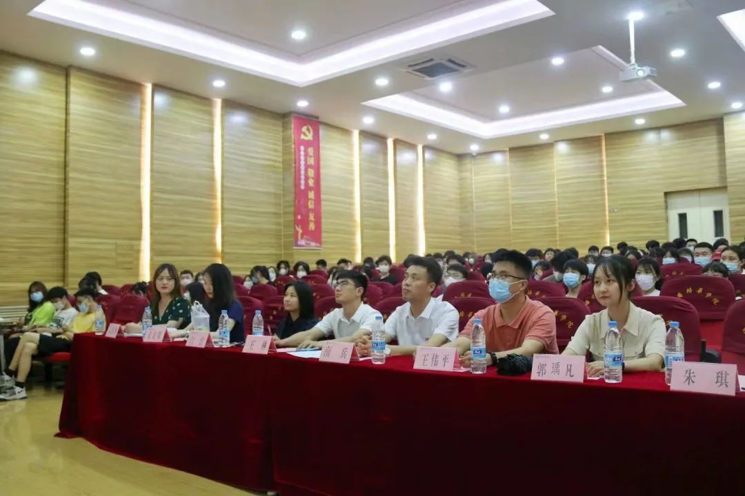 说明: 图片